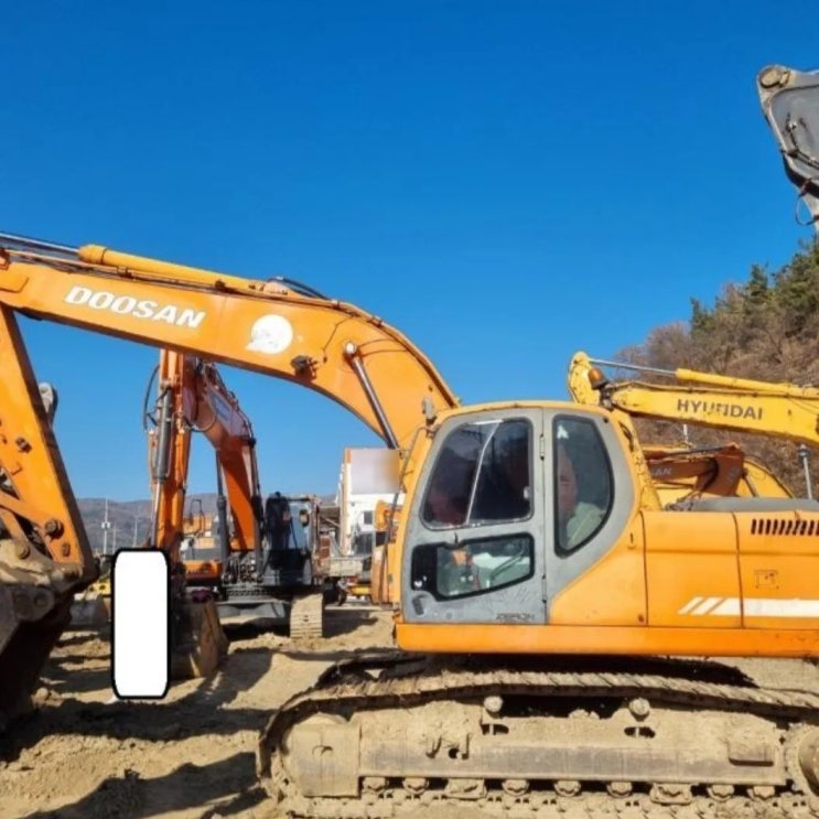 두산 DX220LC 2009년식 3800만원 판매합니다. 두산 DX220LC 2009년식 3800만원 판매합니다.