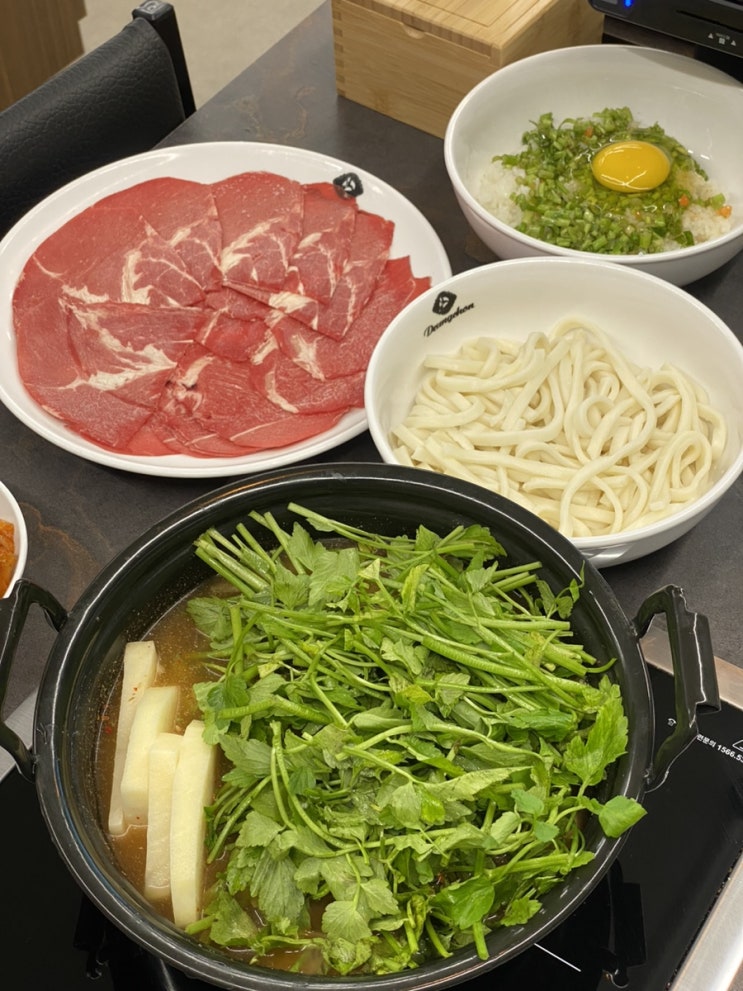  역삼역 점심먹기 좋은 등촌칼국수에서 매운 버섯칼국수