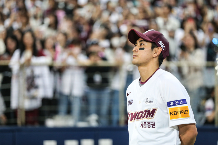 <b>이정후</b> 초대박! SF와 6년... 넘고 <b>키움</b>에 247억원 선물... 