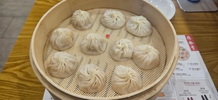 샤오롱바오-대만음식 전문 딘타이펑 영등포 타임스퀘어점 후기 샤오롱바오-대만음식 전문 딘타이펑 영등포 타임스퀘어점 후기