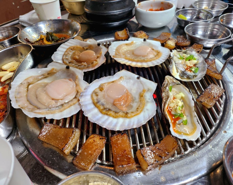  안산 사리역맛집 상록회관연탄구이 본점과 편안한 느낌의 카페 바바카멜