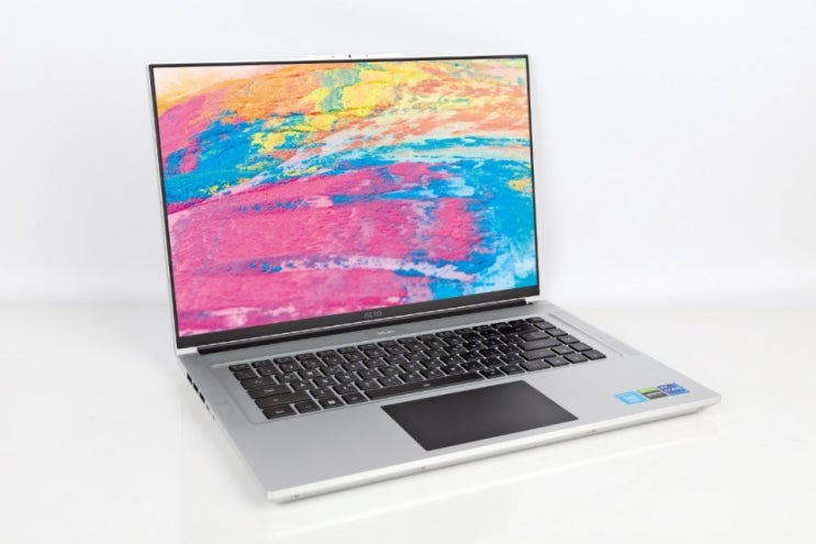  [전문가리뷰] 휴대성에 성능도 챙긴 최고의 크리에이터용 노트북, GIGABYTE AERO 16 XE5 OLED