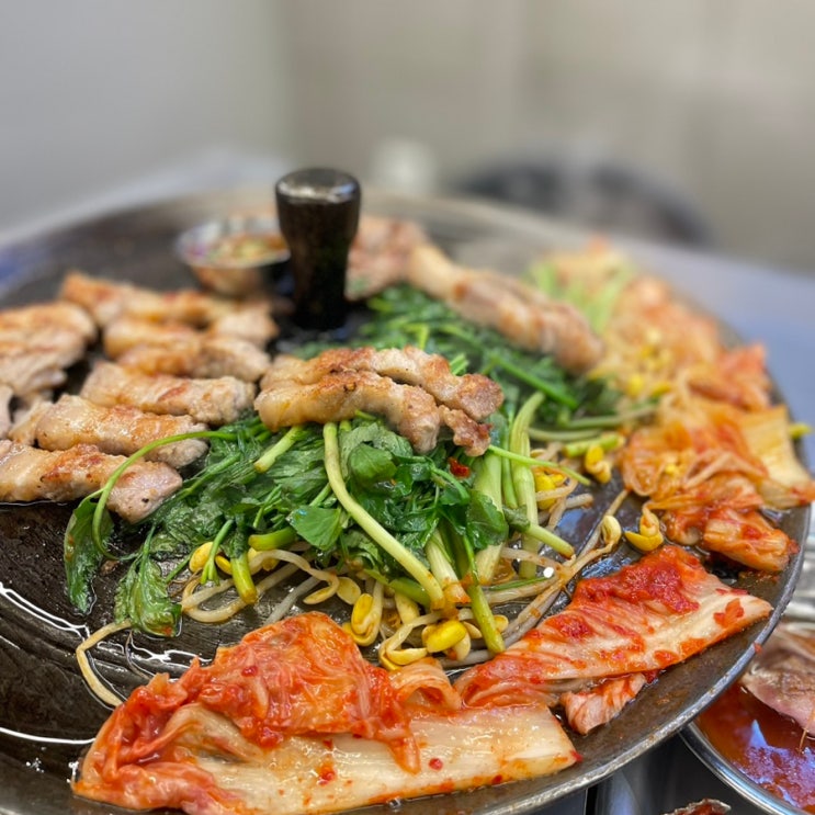  목구멍 삼겹살 샤로수길 맛집 등극