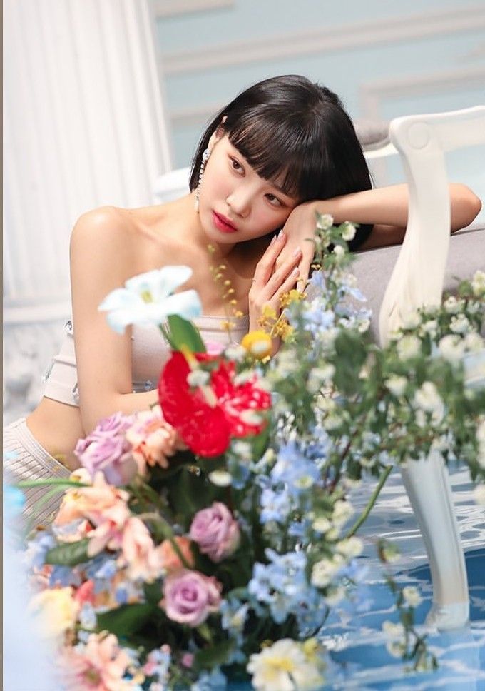  르세라핌 김채원 사진사진