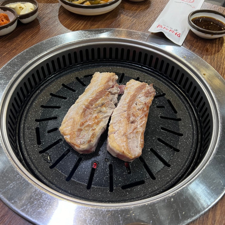 [대구화원맛집] 오래된 화원 삼겹살 맛집 "돼지만왕소금구이" 화원점 내 돈 내산 방문 후기!!