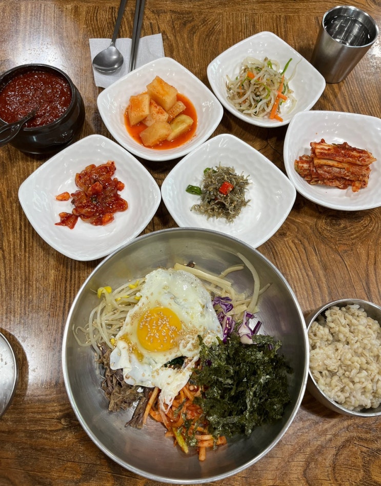  [제주/제주시] 건강한 집밥스타일 : 고기국수와 산채비빔밥 <교래옹달샘>