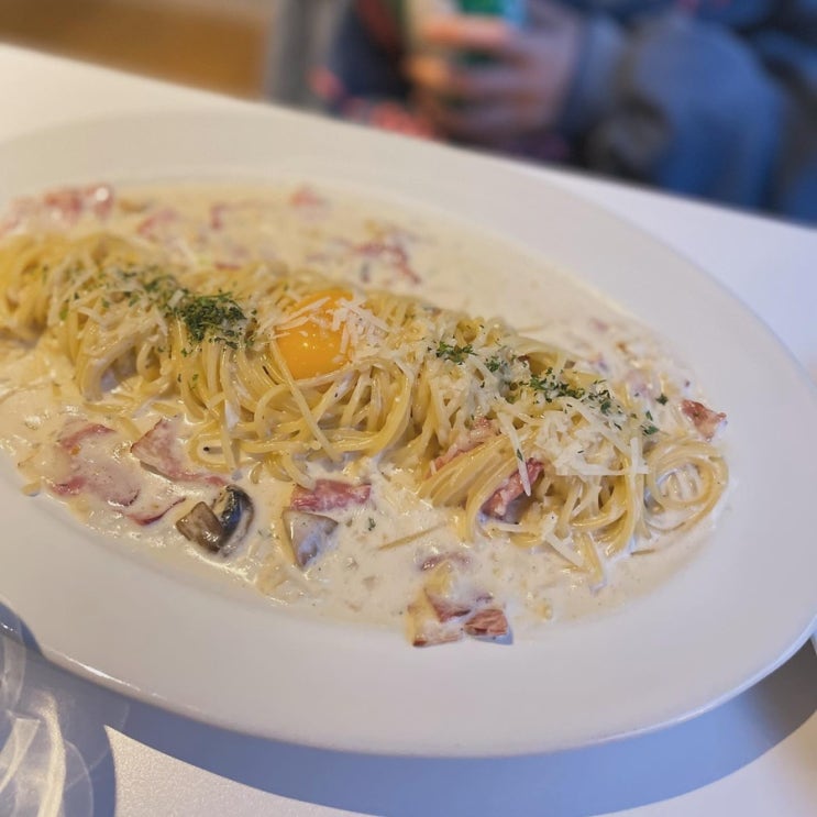  투파인드피터 성수점 아이랑 함께하는 파스타 먹방~