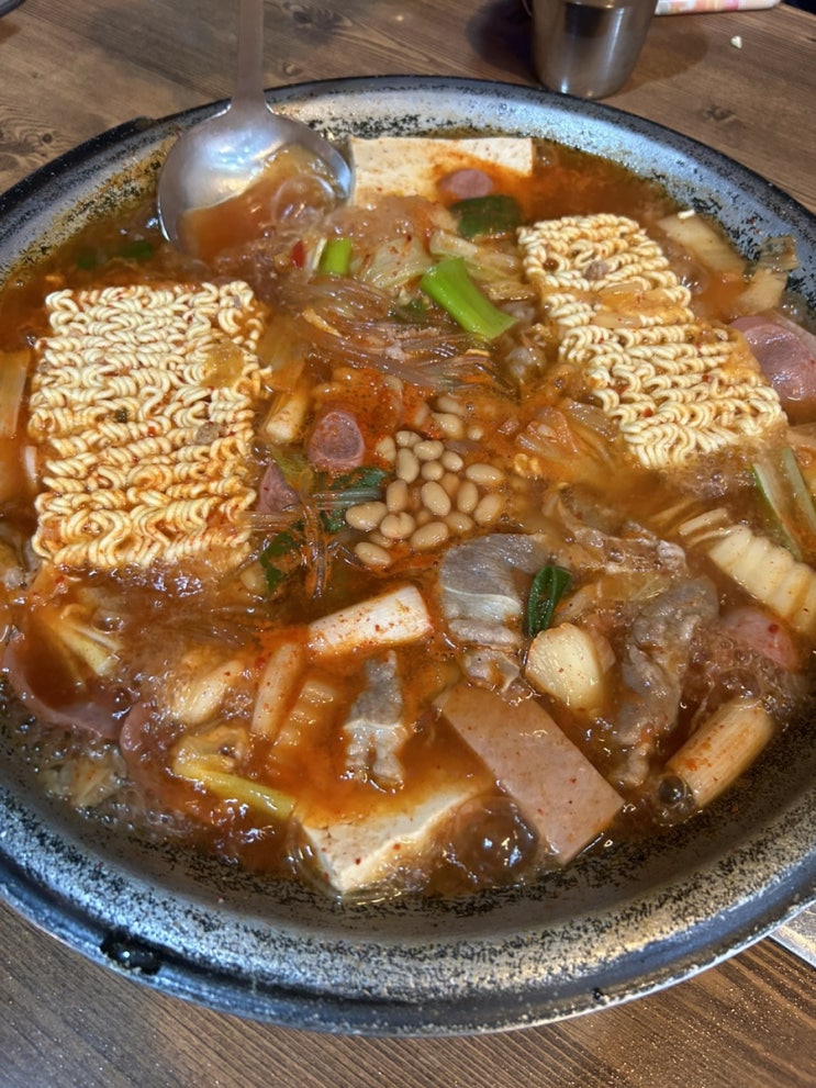  인덕원 의정부부대찌개 자주찾는 맛집!