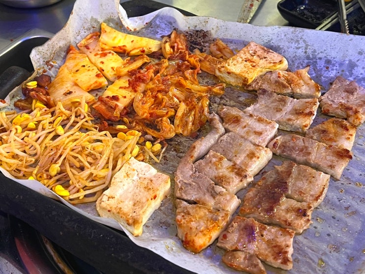  신림역 고깃집 싸돼기 본점 솔직후기ㅣ가성비 삼겹살