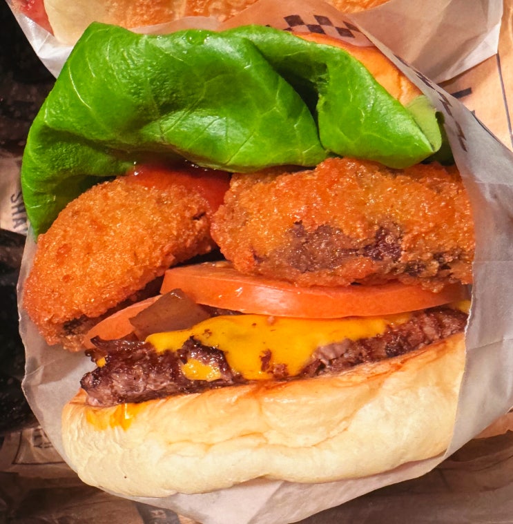  [여의도 맛집] 바스버거 재료들이 듬뿍 들어있는 수제버거 맛있는 곳(ft.식스센스 유재석)