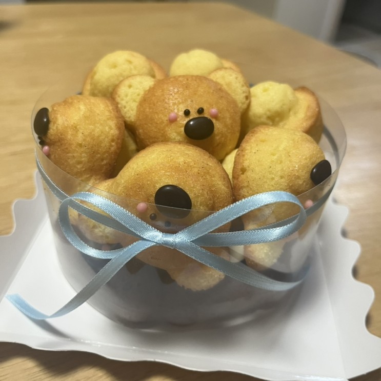  동탄케이크맛집_곰돌이 마들렌 케이크 곰들렌 케이크로 유명한 카페 모어스에서 케이크를 구매하다 :)