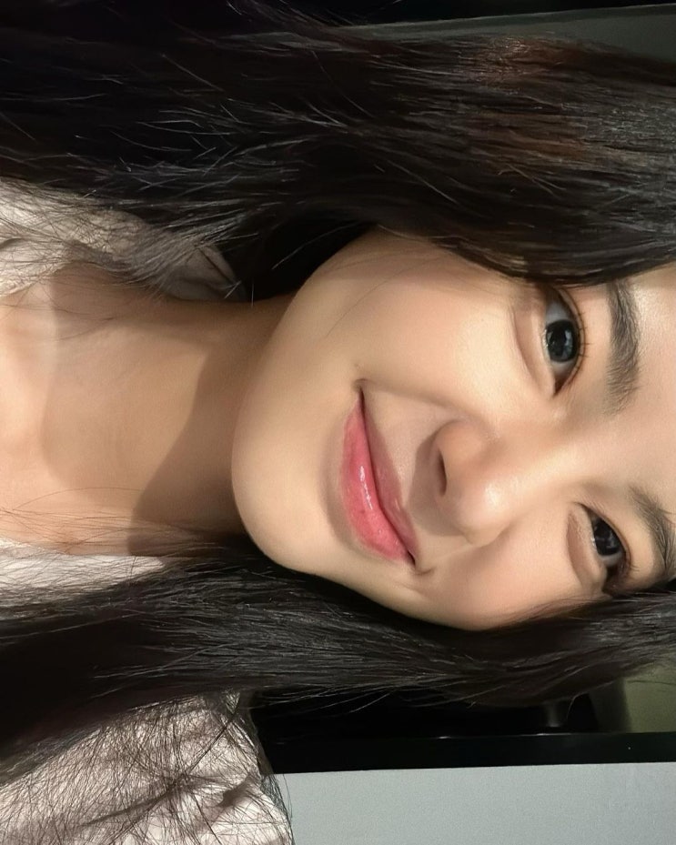 주목할 20대 신인 여배우 홍예지 집중탐구(Ft. <b>환상 연가</b>)