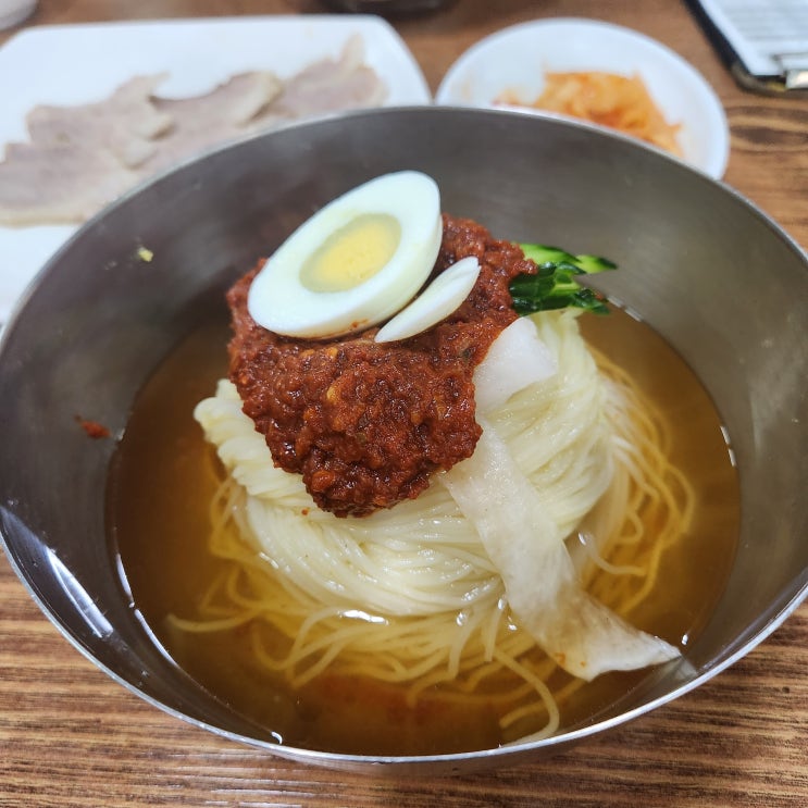 경남 김해 대청동 수육과 밀면 장유 맛집 '젤미가야밀면'