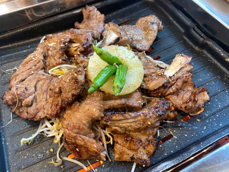  군산지곡동맛집, 한정식처럼 잘나오는 돼지갈비맛집 명승지