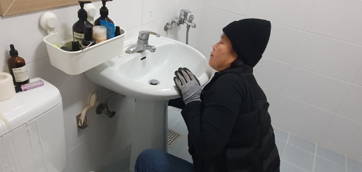  용산 갈월동 갑을타운 세면대수전 샤워수전 환풍기 교체 / 용산출장집수리 보라몽키 파란몽키