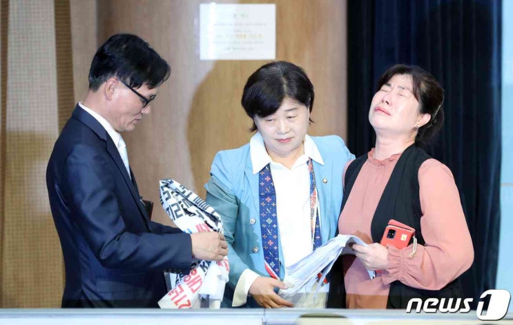 구하라법 잠든사이 2살 아들 버린 친모, 54년만에 나타나 집· 보험금 독차지… 구하라법 잠든사이 2살 아들 버린 친모, 54년만에 나타나 집· 보험금 독차지…