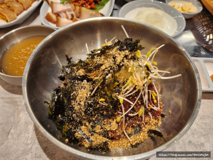  정부과천청사역 맛집 봉평메밀막국수본가 비빔막국수 후기