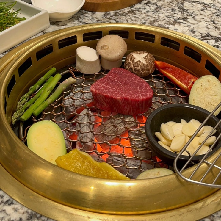  마포 고기집 | 마포역 한우 룸식당 모연에서 회식, 가족모임 추천
