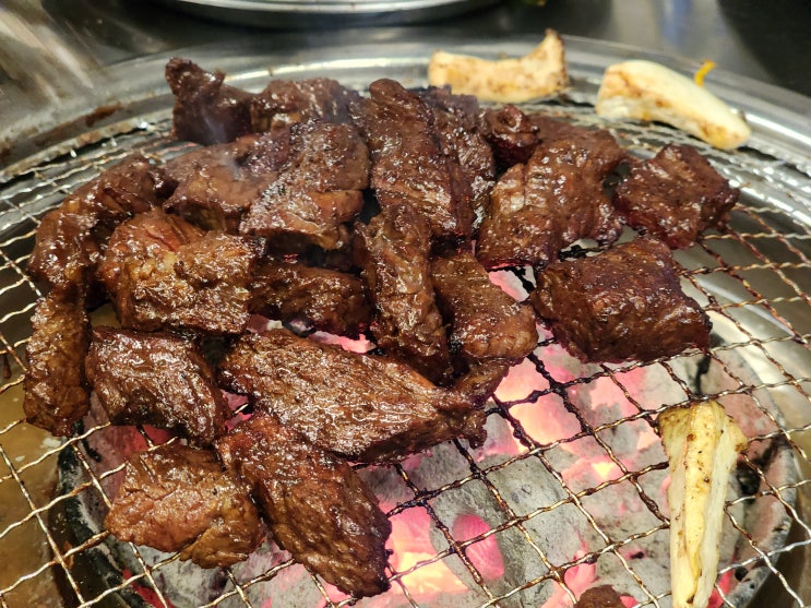  장안동고기집 ::남대문갈빗살 1986:: 생갈빗살, 양념갈빗살 전문점