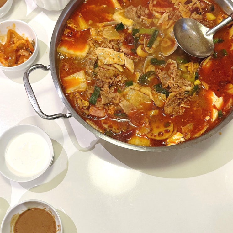  잠실 중식당 천진영감 천진마라전골 홍스프4인 서울사람단계 콘튀김 땅콩빙수 또 먹으러 방문한 리뷰.