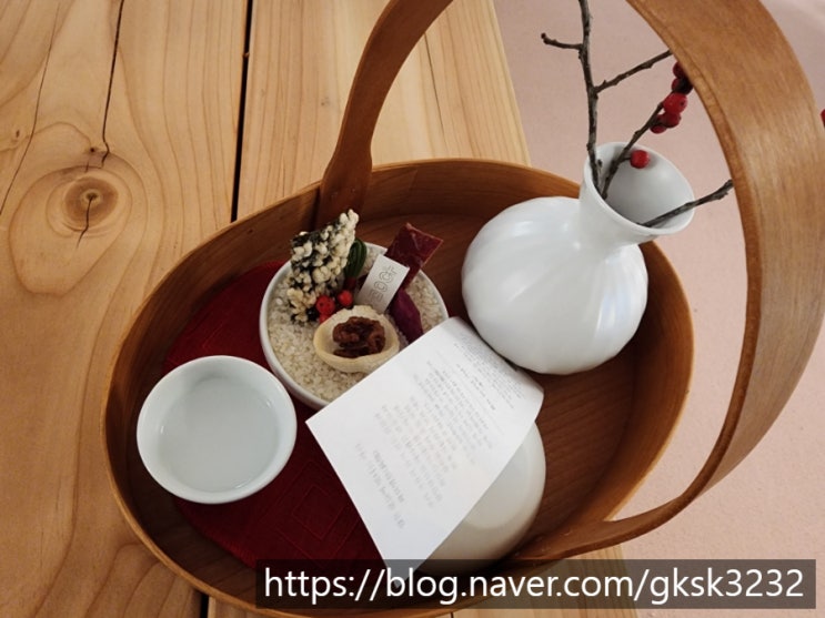 <b>용산</b> 한강진 여행 화요<b>만찬</b>팝업스토어