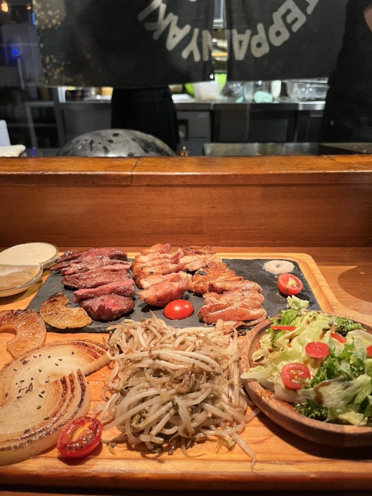  [합정/상수 맛집]  스테이크 철판구이 세트 해물짬뽕탕 후기 합정 철판집 데이트/소개팅 장소로 추천