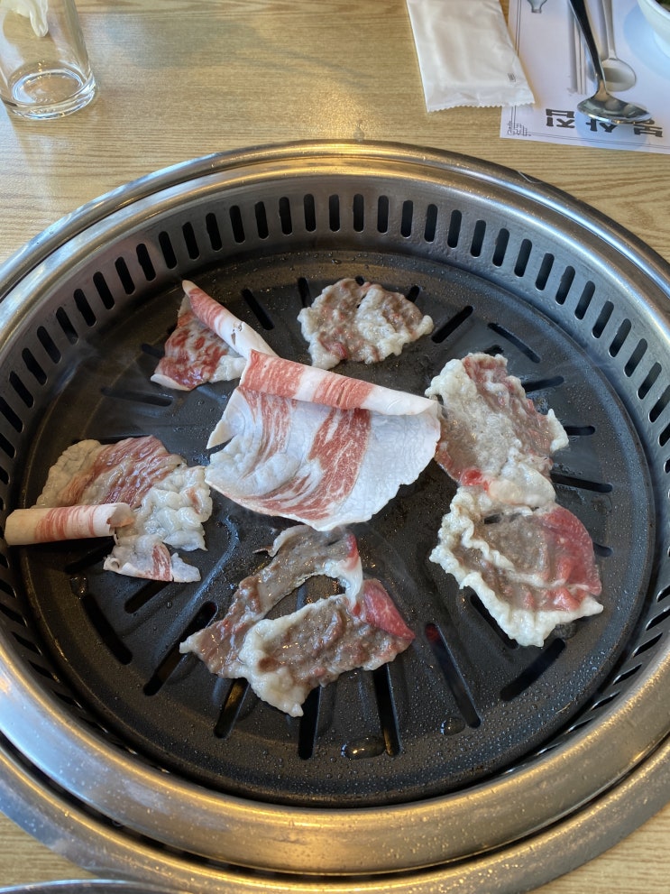  논현동 봉산집 학동역 소고기 맛집에 다녀왔어요 기름진 차돌박이 논현동 점심