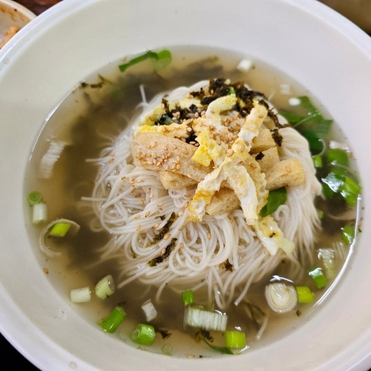  [경기 동두천시] 뚜벅이 서울 주말 근교 가볼만한 곳 "소요산" + 뷰맛집 도도리묵 더덕구이 잔치국수 맛집 "소요산 충남식당"