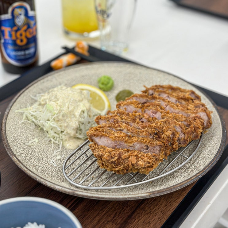  신촌 맛집 아소비바 신촌점 흑돼지돈카츠가 맛있는 곳