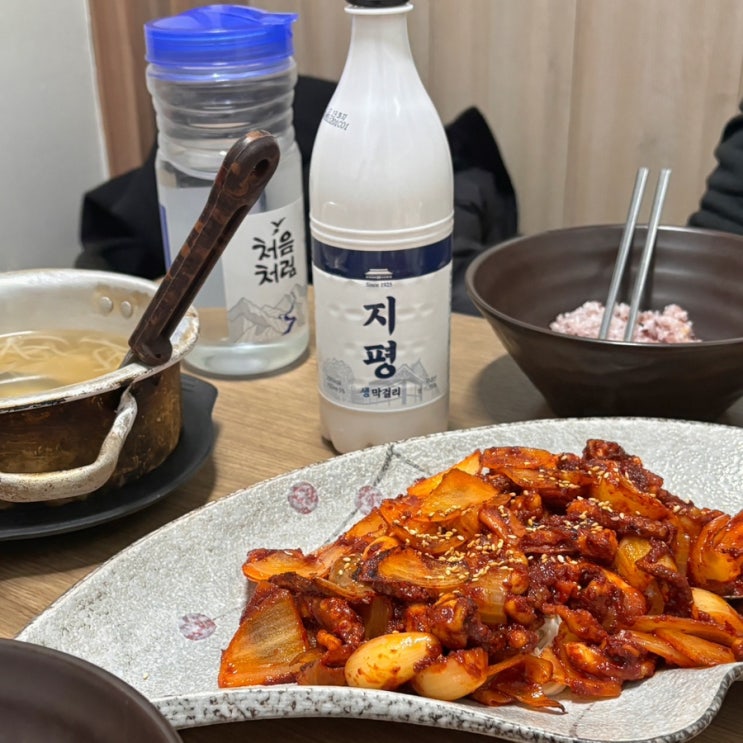  춘천 삼천동 룸식당, 매콤한 낙지볶음 한식 맛집 낙지집 삼천동점