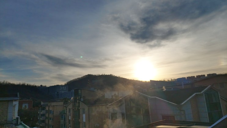  화요일에 써보는 주말 추억(바람, 삼겹살, 눈, 카페, 데이트)