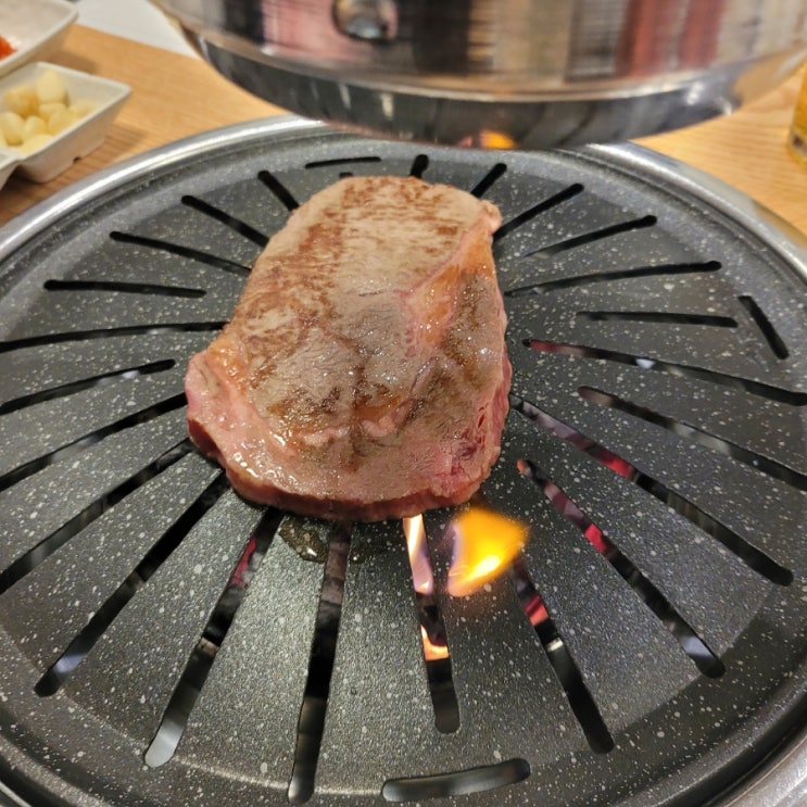 송년회 회식 됐소 강남역 모임장소 고깃집 송년회 회식 됐소 강남역 모임장소 고깃집