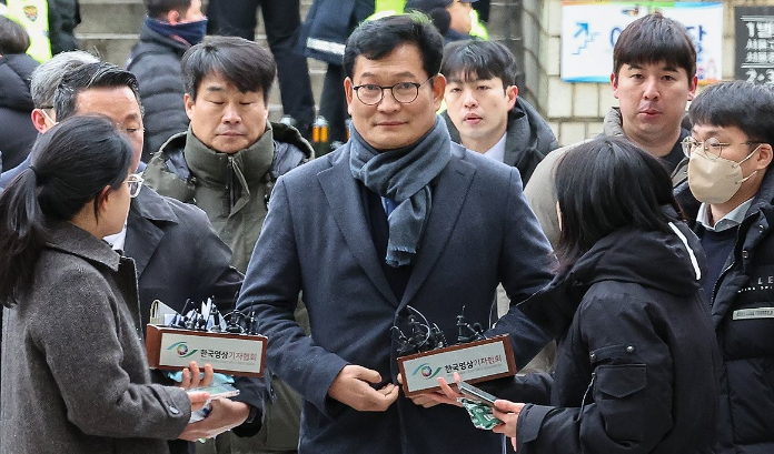 [<b>송영길</b>] 전 더불어 민주당 <b>대표</b> 구속 증거 인멸 의혹 먹사연... 