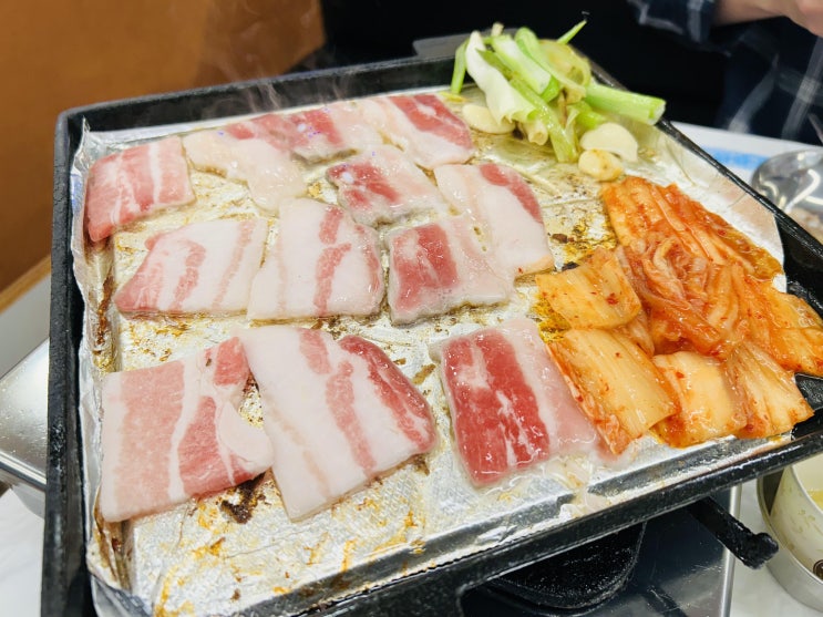  부천상동 냉삼겹살 맛집 냉삼추천 스뎅식당