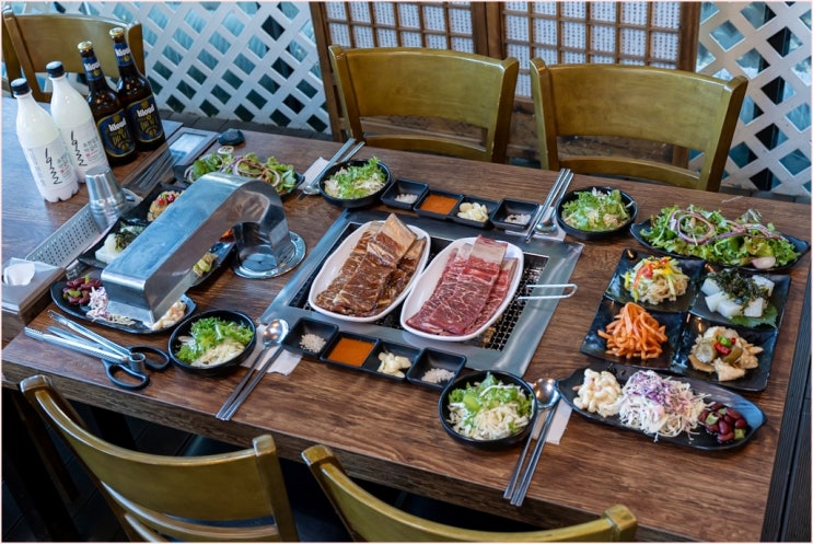  포천이동갈비맛집 양손으로 뜯어먹을 정도로 맛있는 백년애가든