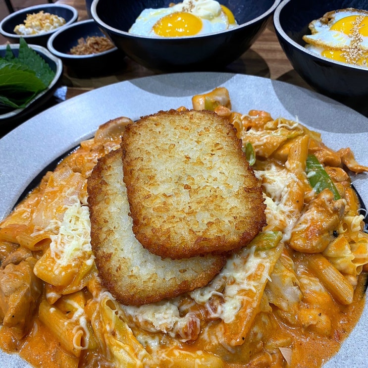  신촌닭갈비 맛집 장군닭갈비 로제닭갈비맛 추천