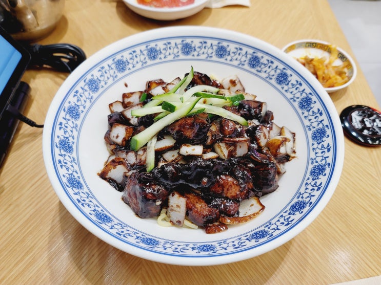  신세계본점 크리스탈제이드 이베리코 스테이크 자장면