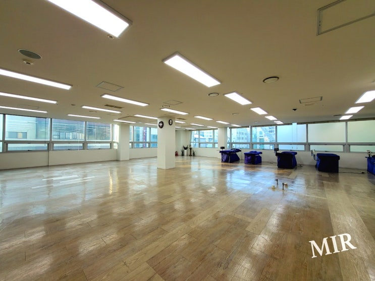  강남사무실부동산 끝내 찾은 대로변 지웰타워 임대