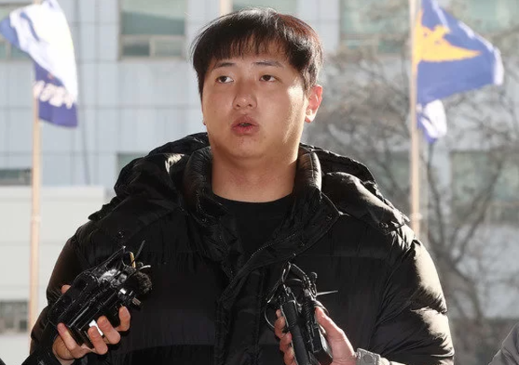 '<b>김하성</b> 협박 <b>혐의</b>' <b>임혜동</b> 경찰 출석, "사실관계 다르다"