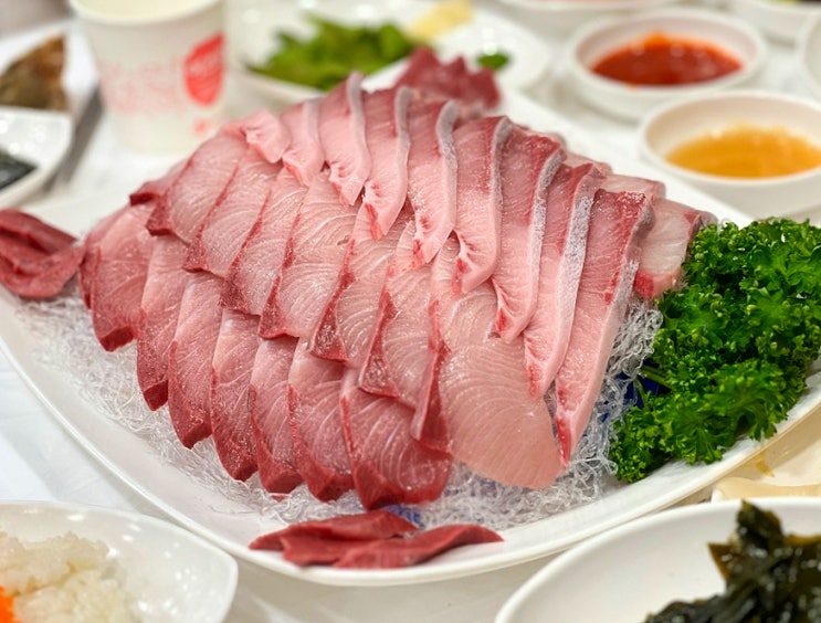  만배회센터 :: 인생 대방어를 먹을 수 있는 도민 추천 제주 연동 맛집 (주말 웨이팅 후기)