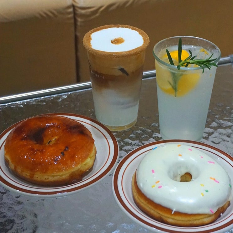 동명동카페 도넛맛집 도피 도넛 크고 왕 맛있어!