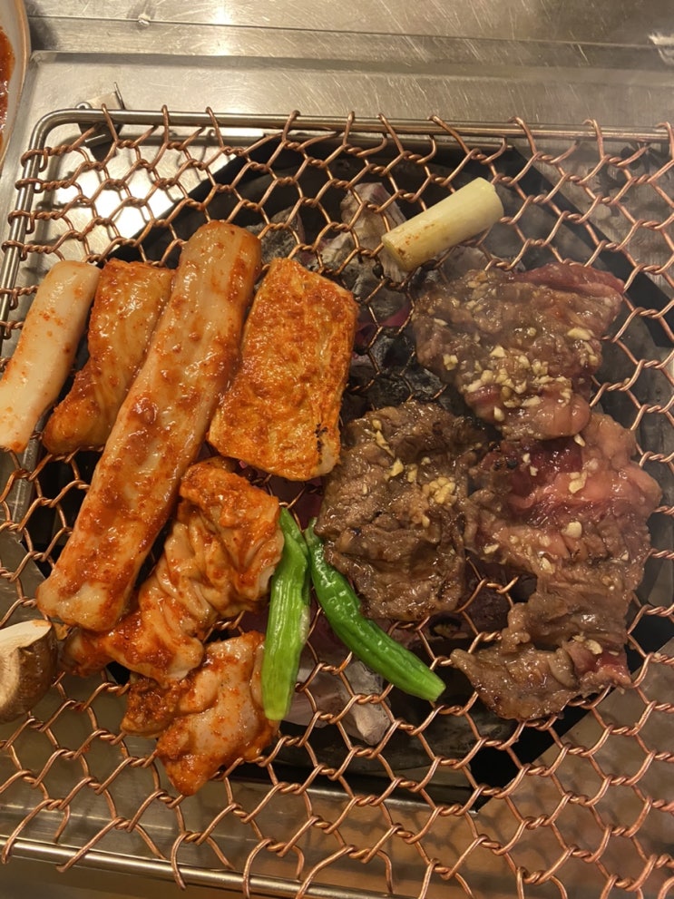  레트로 감성 가득한 샤로수길 곱창 맛집 세광 양대창