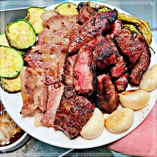  잠실 송리단길 인기 업진살 스테이크 & 한우 갈비살, 소고기 차돌박이 맛집 소개 - 생방송투데이 12월21일 특집