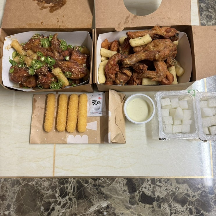  [치코치코] 철산 치킨 맛집~ 고추 좋아하는 엄빠는 치코 고추치킨! 후라이드만 먹는 호두누나는 치코 후라이드! 대식가 가족의 치킨먹방 교*보다 맛있는 치킨 철산 친절한 치킨집