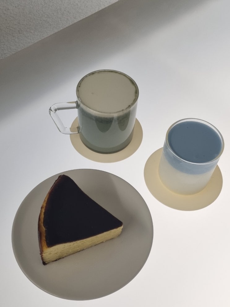  성수동 서울숲 디저트 맛집 신상카페  묘사서울 후기