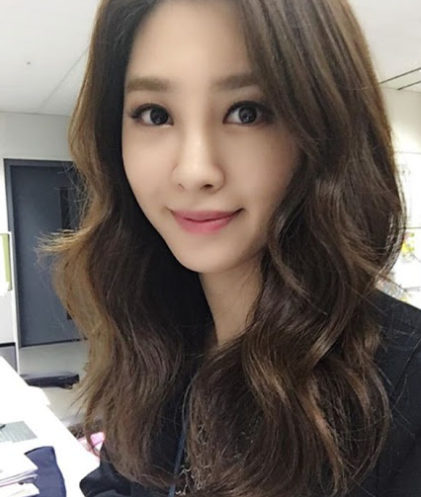 <b>박연경</b> MBC <b>아나운서</b> 결혼 발표 작은 예식으로 진행 예쁘게 잘... 