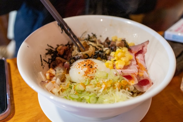  [서초 방배 맛집] 얇은 면발의 돈코츠라멘 맛집, <감바레우쿠짱>