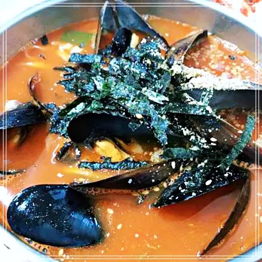  장칼국수과 호떡의 동해 묵호 맛집 여행: 이만기 동네한바퀴 250회 옥이네분식 중앙시장 노포 코너