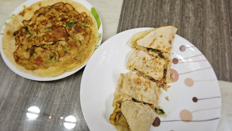  크래미와 닭 가슴살 토르티야 전 & 랩