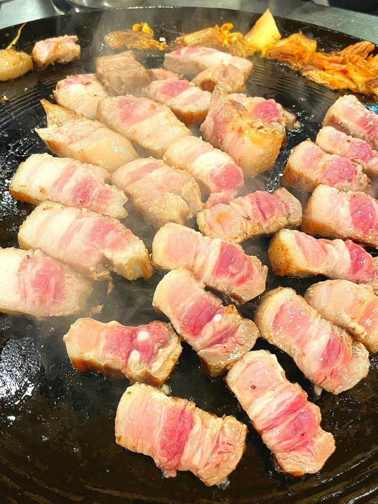  시흥 솥뚜껑 삼겹살 맛집 추천 배곧 동두천 솥뚜껑 삼겹살